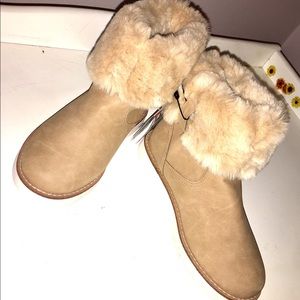 Zara Plush Girls Winter Booties sz 1.5. NWT